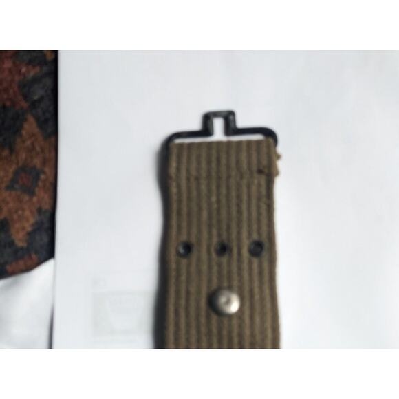 Vintage WWII Olive Drab Military Canteen w/ Case and Belt 1944. Cup‎ 1945 W/Felt - Picture 4 of 11